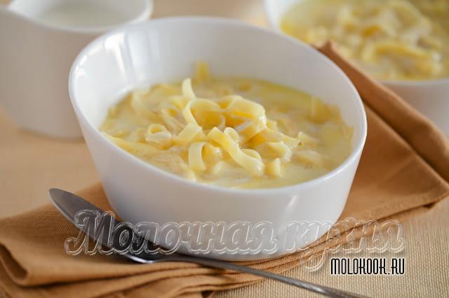 Молочная лапша домашнего приготовления