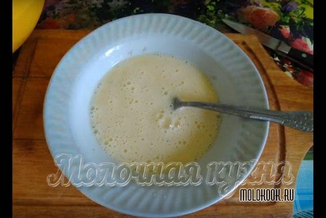 Яйца, взбитые с майонезом