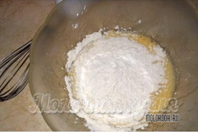 Высыпание муки