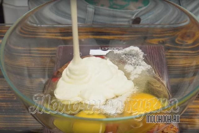 Добавление сметаны