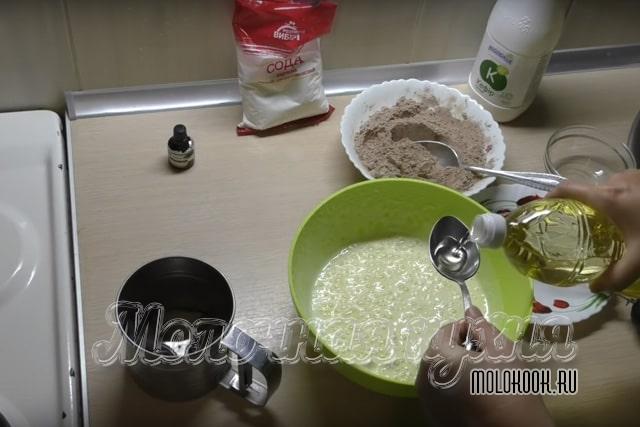 Вливание растительного масла