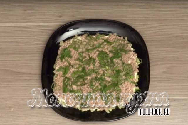 Посыпание луком