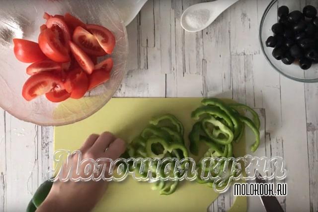Полукольца болгарского перца