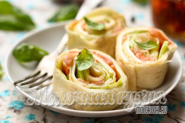 Рецепт со свежим огурцом и плавленым сырком
