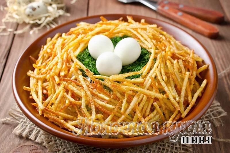Очень вкусный рецепт салата «Гнездо глухаря»