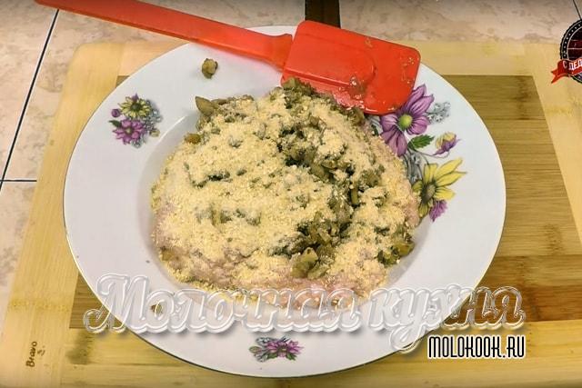 Панировочные сухари добавлены