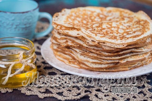 Тонкие блины на кефире, молоке и кипятке