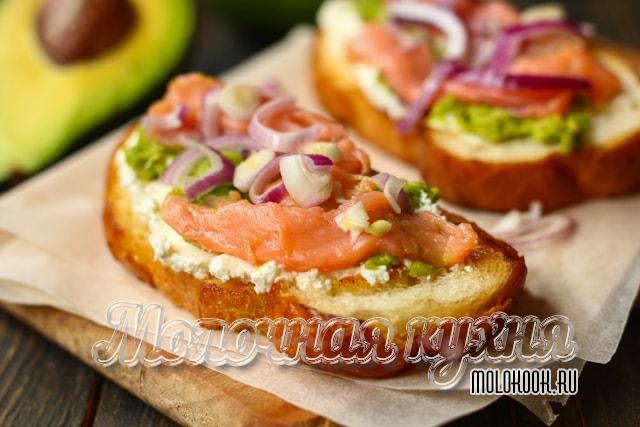 Вариант с красной рыбой и творожно-сливочным сыром