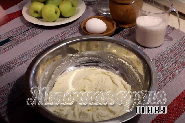 Манка, залитая кефиром