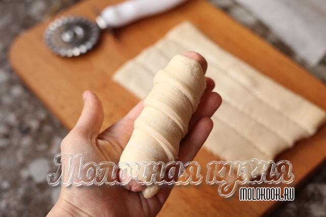 Оборачивание сосиски