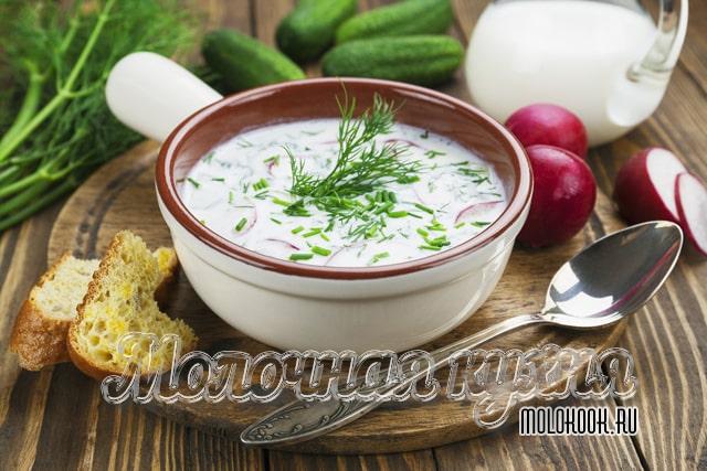 Овощная кефирная окрошка