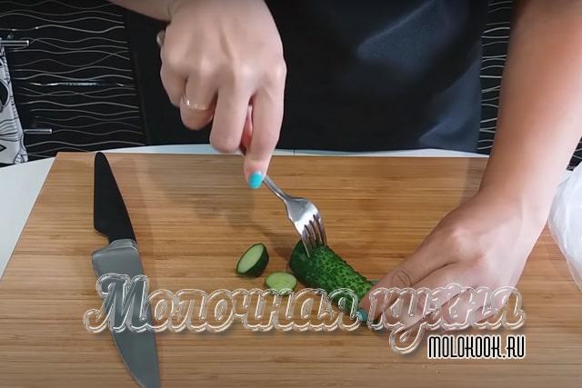 Прокалывание вилкой