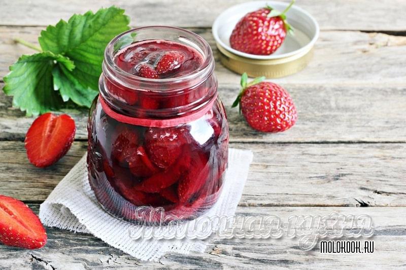 Пятиминутное варенье из клубники