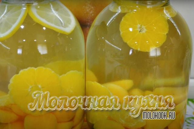 Абрикосов-цитрусовый компот