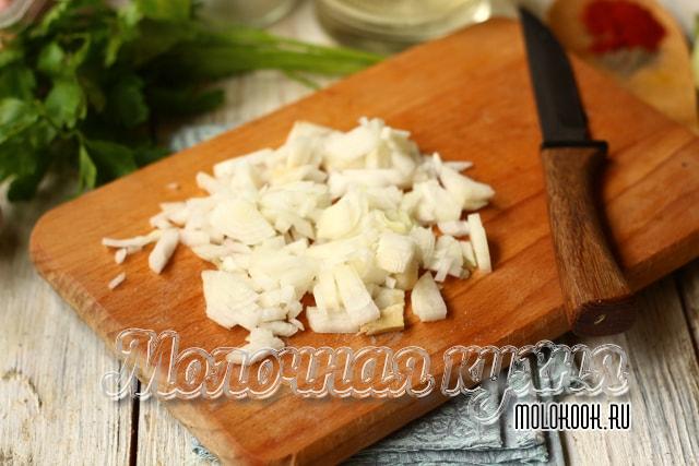 Измельченный репчатый лук