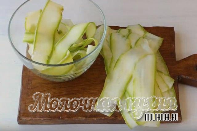 Полосы из кабачков