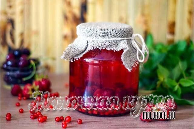 Рецепт приготовления с клубникой, вишней, смородиной