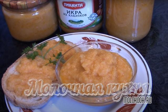 Кабачковая икра с помидорами и майонезом