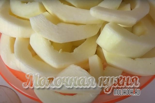 Дольки кабачка