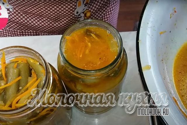 Заполнить доверху банки
