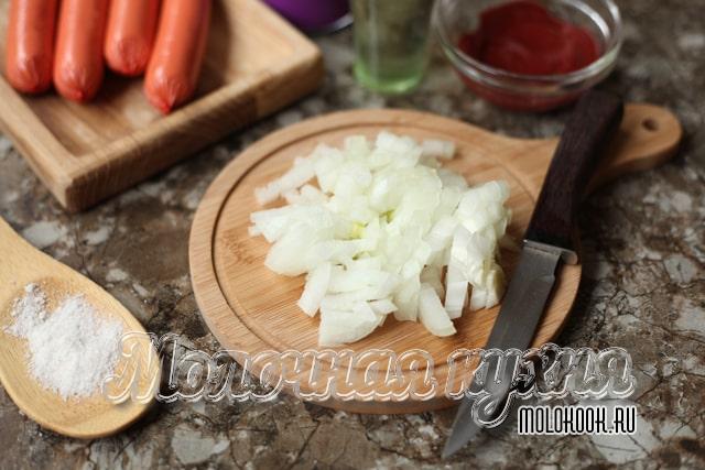 Лук, порезанный кубиком