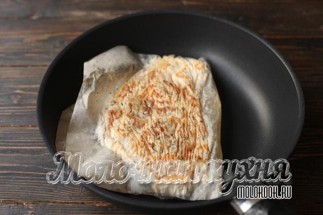 Куриное мясо после переворачивания