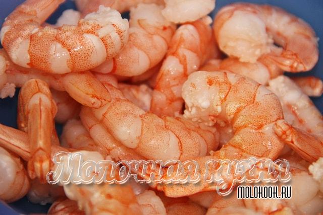 Вареные королевские креветки
