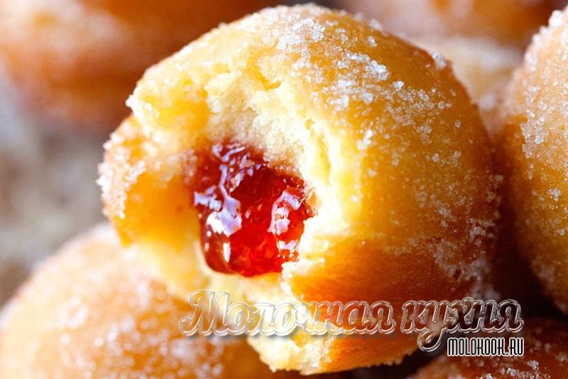 Рецепты пончикового теста на дрожжах