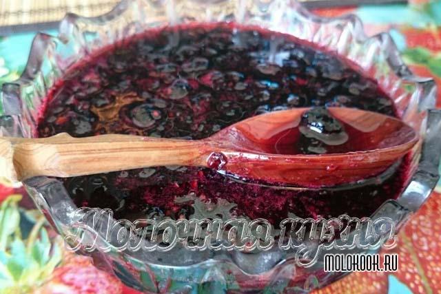 Вариант приготовления варенья из жимолости в хлебопечи