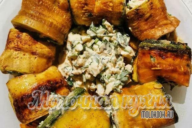 Кабачковые рулетики с начинкой