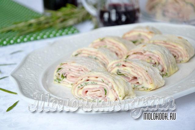 Готовим вкусный завтрак из лаваша