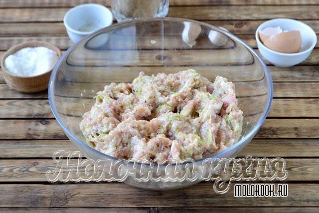 Лучшие рецепты вкусных котлет из кабачков и фарша