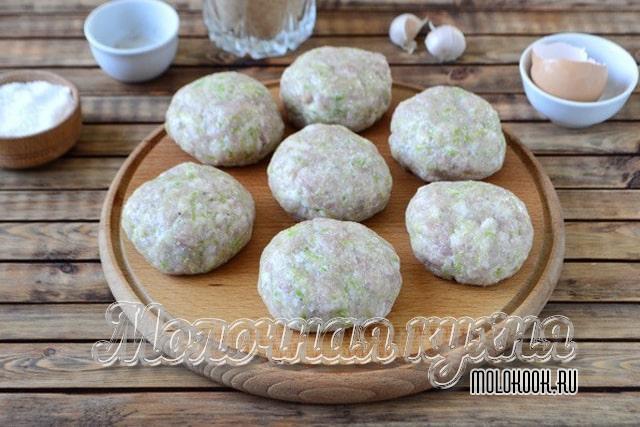 Лучшие рецепты вкусных котлет из кабачков и фарша
