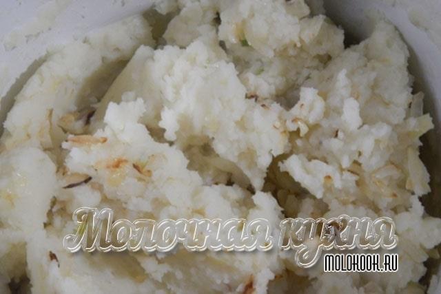 Самые вкусные рецепты жареных пирожков с картошкой на сковороде