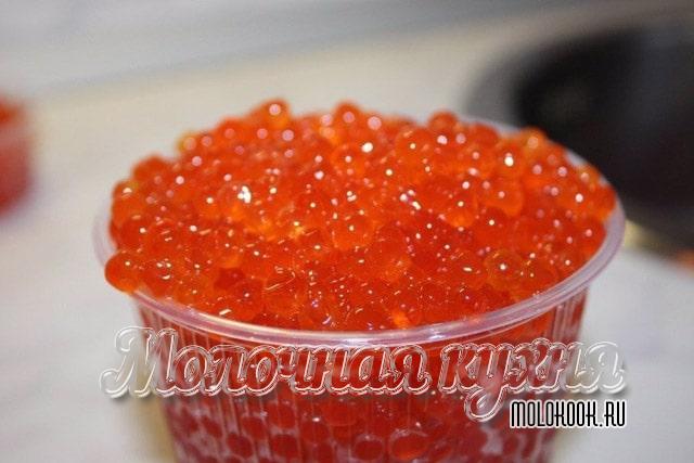 Как хранить красную икру дома, чтобы долго не портилась