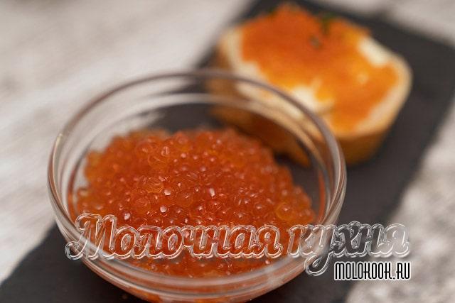 Солим икру горбуши: вкусные и быстрые способы в домашних условиях
