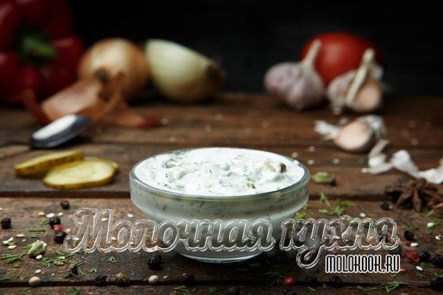 Соус тартар домашнего приготовления - лучшее дополнение к рыбе, мясу, овощам