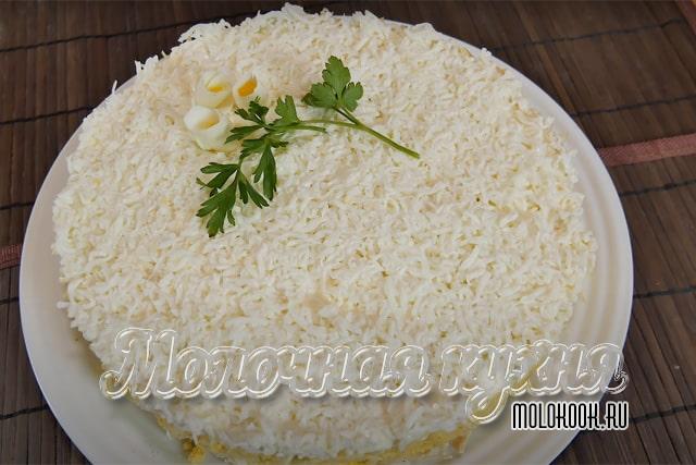 20 простых и вкусных салатов, которые подойдут на все случаи жизни