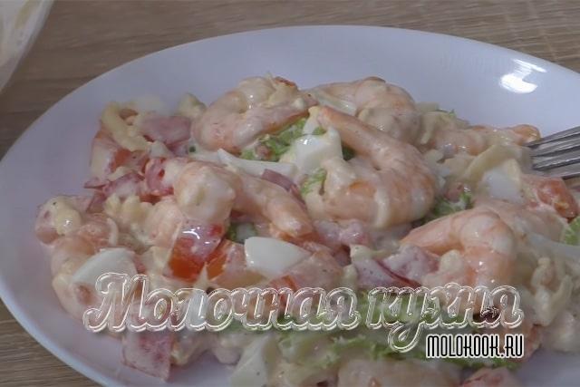 20 простых и вкусных салатов, которые подойдут на все случаи жизни
