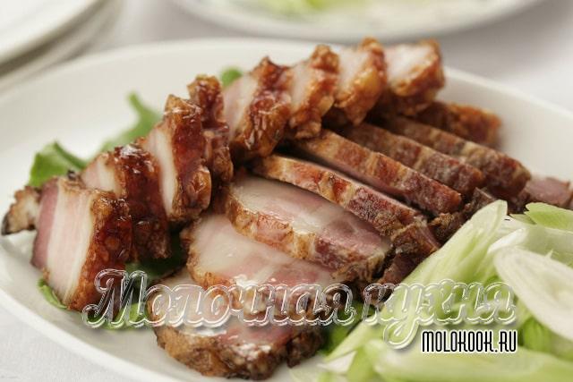 Как вкусно засолить сало в рассоле - быстрые способы