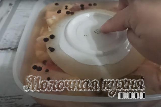 Как вкусно засолить сало в рассоле - быстрые способы