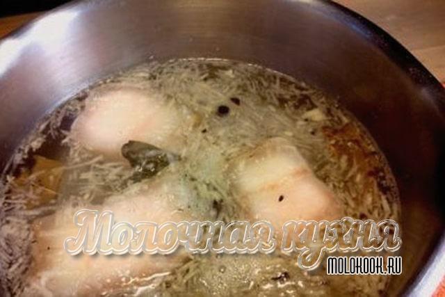 Как вкусно засолить сало в рассоле - быстрые способы