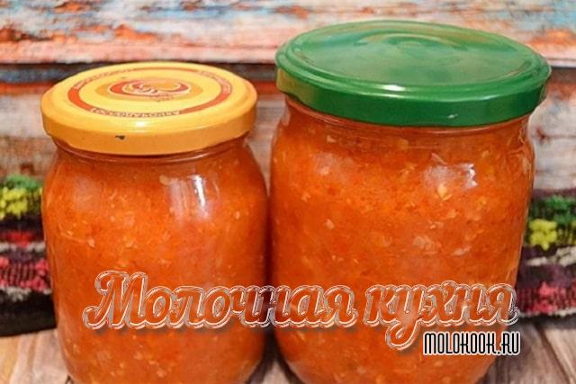 Банки закупорены крышками