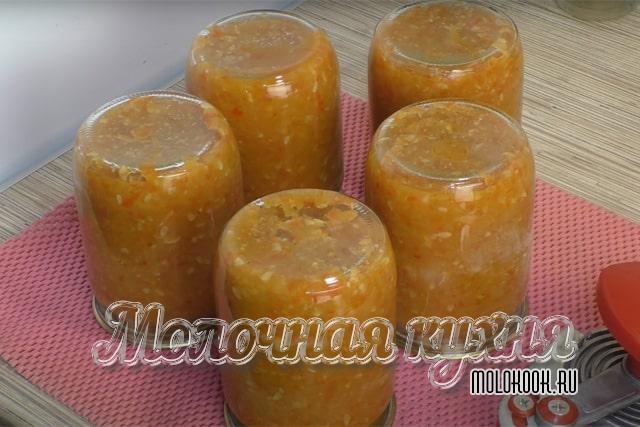 Кабачковая аджика с помидорами и болгарским перцем