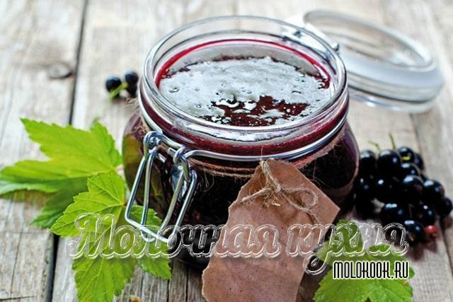 Джем из черной смородины без варки