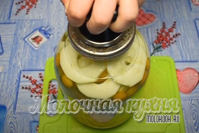 Закатка компота