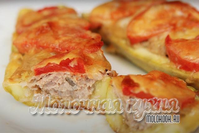 Лодочки из кабачков с фаршем