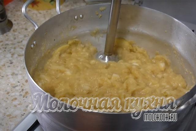 Перемолоть в однородное пюре