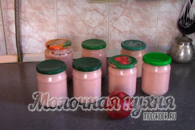 Пюре из яблок и сливок