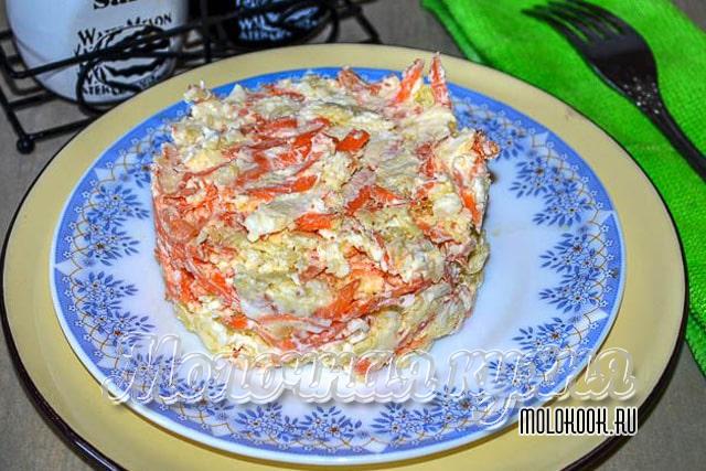 Салат «Хитрый лис» с морковью и плавленым сырком
